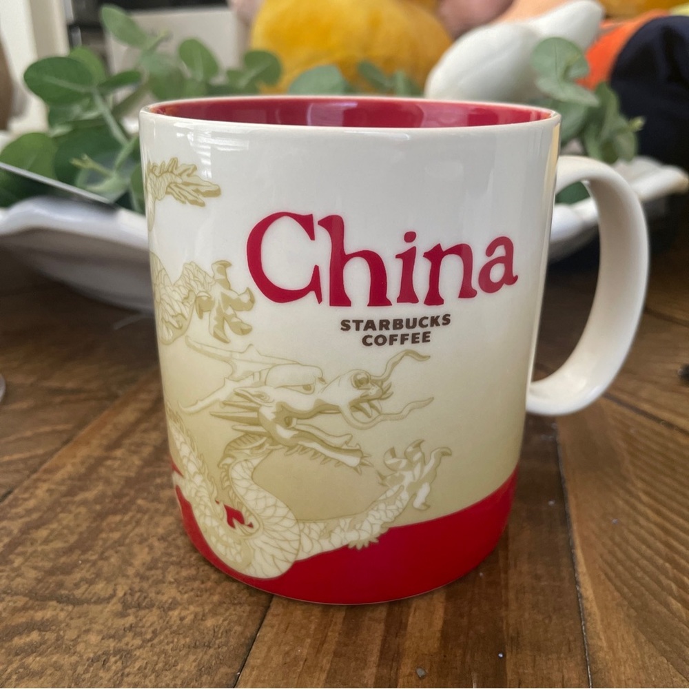 Starbucks Coffee China Mug 2015 Collector Series Global Icon City 16 oz